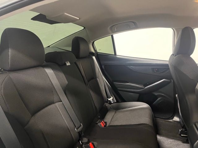 2019 Subaru Impreza 2.0i