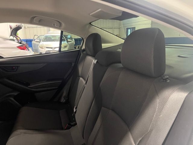 2019 Subaru Impreza 2.0i