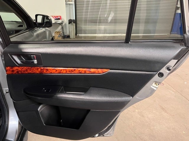 2011 Subaru Outback 2.5i Limited