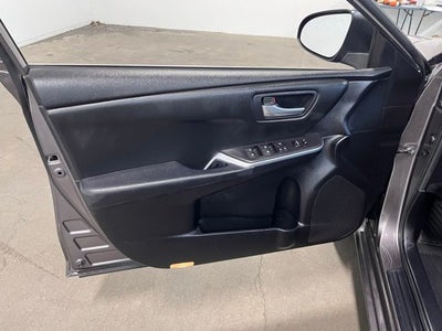 2015 Toyota Camry SE