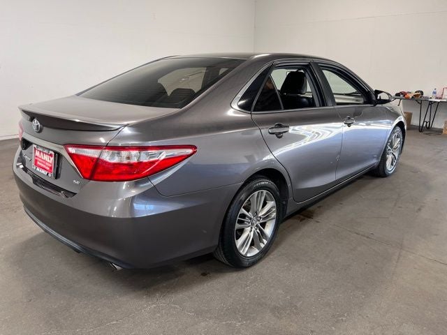 2015 Toyota Camry SE