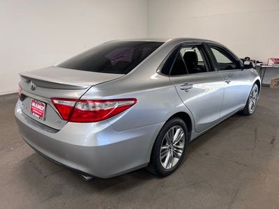 2016 Toyota Camry SE