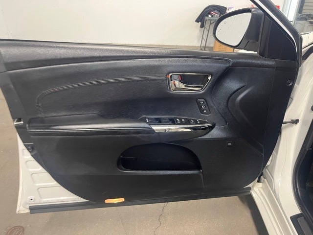 2016 Toyota Avalon Limited