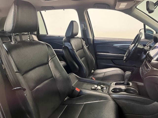 2016 Honda Pilot EX-L w/Rear Entertainment System