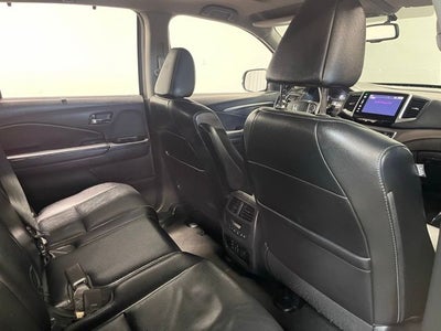 2016 Honda Pilot EX-L w/Rear Entertainment System