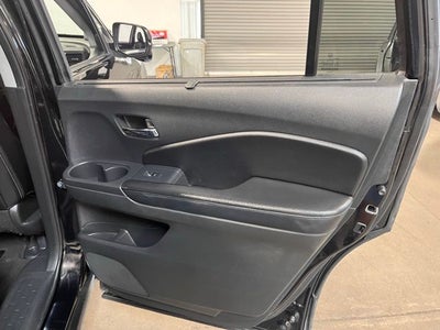 2016 Honda Pilot EX-L w/Rear Entertainment System