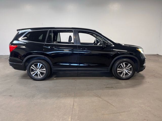 2016 Honda Pilot EX-L w/Rear Entertainment System