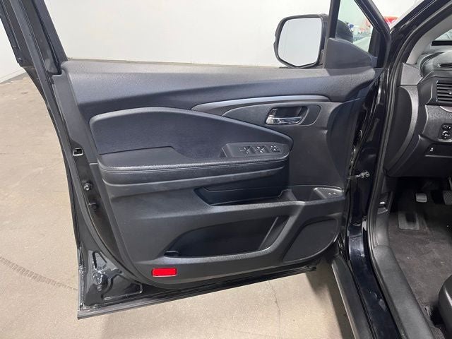 2016 Honda Pilot EX-L w/Rear Entertainment System