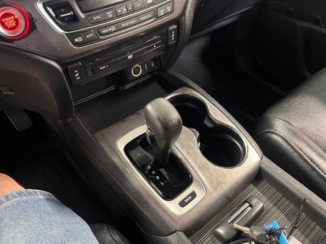 2016 Honda Pilot EX-L w/Rear Entertainment System