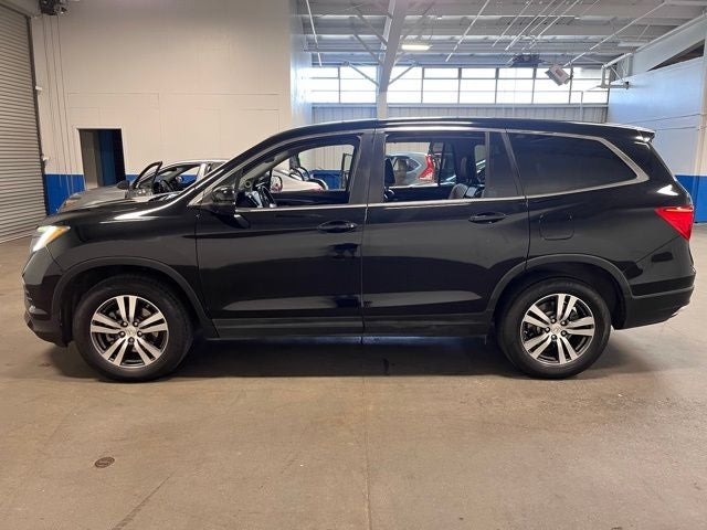 2016 Honda Pilot EX-L w/Rear Entertainment System