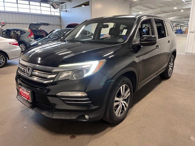 2016 Honda Pilot EX-L w/Rear Entertainment System