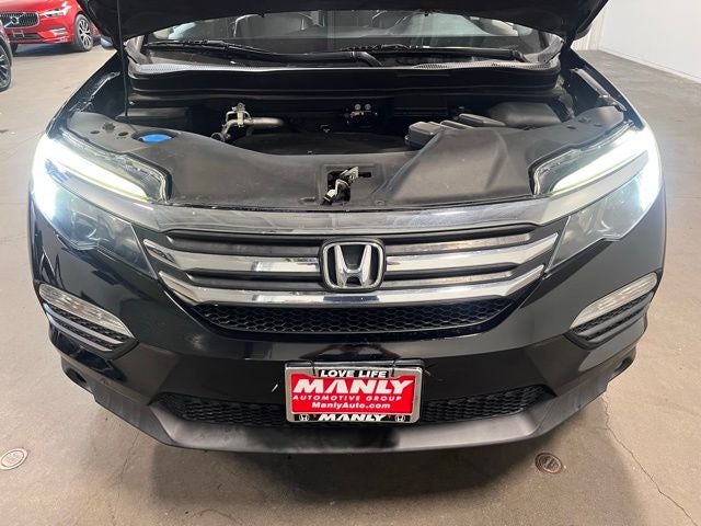 2016 Honda Pilot EX-L w/Rear Entertainment System