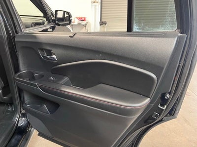 2022 Honda Pilot Black Edition