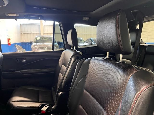 2022 Honda Pilot Black Edition