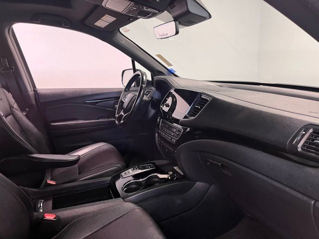 2022 Honda Pilot Black Edition