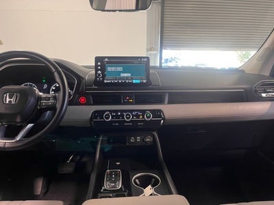 2023 Honda Pilot Touring