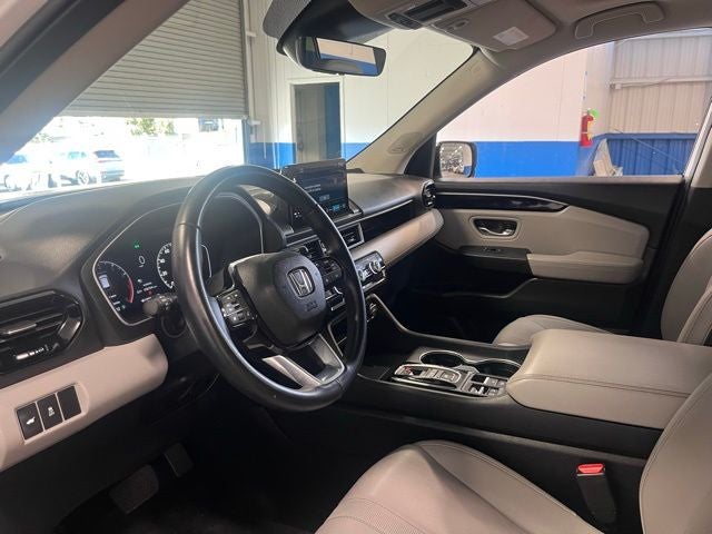 2023 Honda Pilot Touring