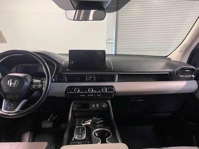 2023 Honda Pilot Elite