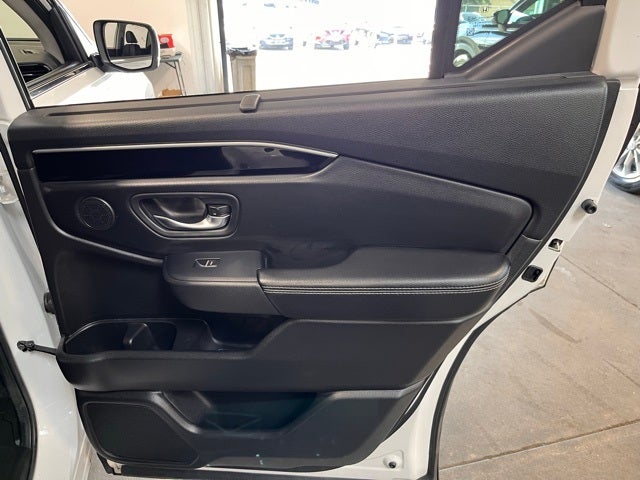 2023 Honda Pilot EX-L 8 Passenger