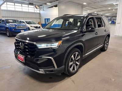 2023 Honda Pilot Touring
