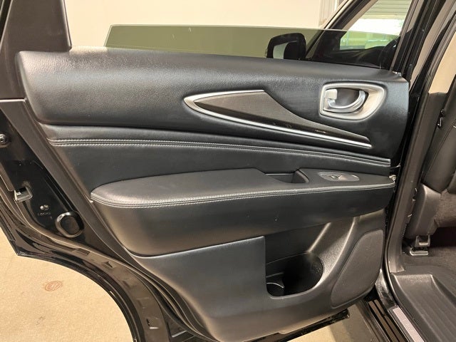 2020 INFINITI QX60 LUXE