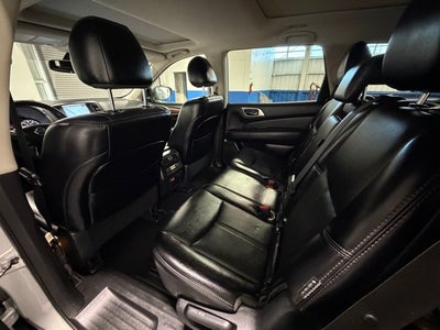 2020 Nissan Pathfinder Platinum