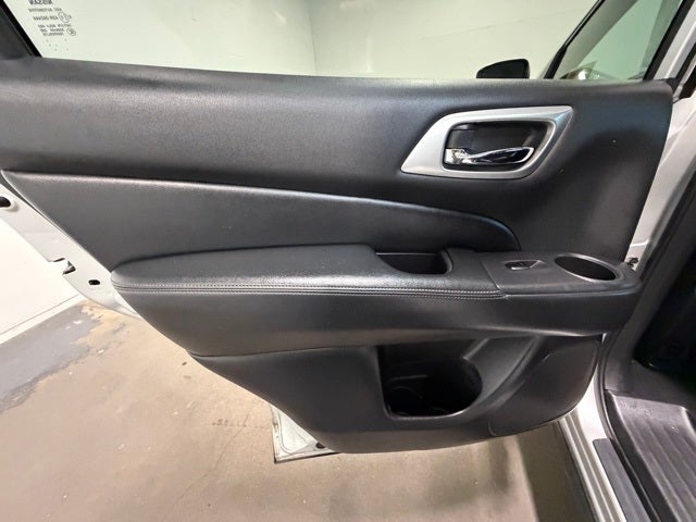 2020 Nissan Pathfinder Platinum