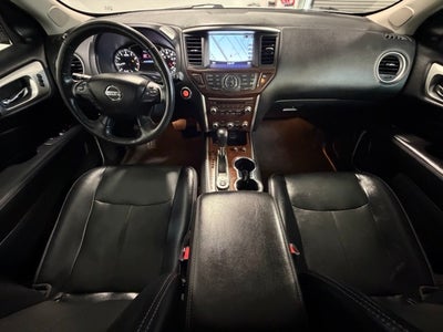 2020 Nissan Pathfinder Platinum