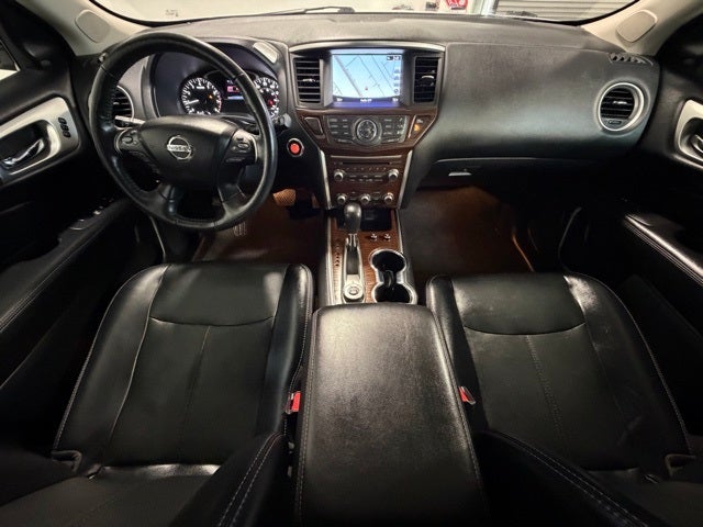 2020 Nissan Pathfinder Platinum