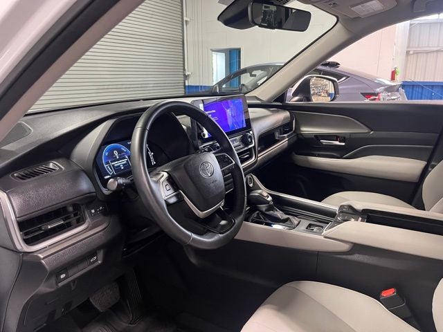 2024 Toyota Grand Highlander Hybrid XLE