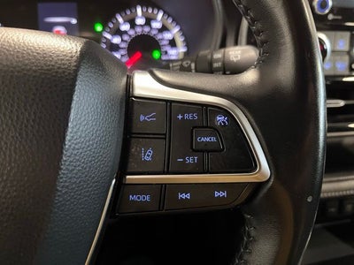 2020 Toyota Highlander LE