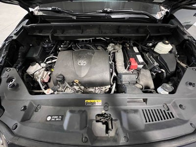 2020 Toyota Highlander LE