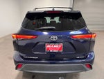 2020 Toyota Highlander LE