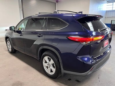 2020 Toyota Highlander LE