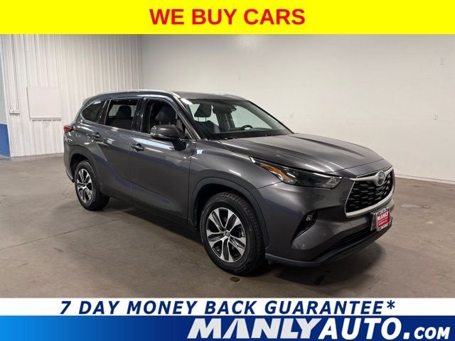 2022 Toyota Highlander Hybrid XLE