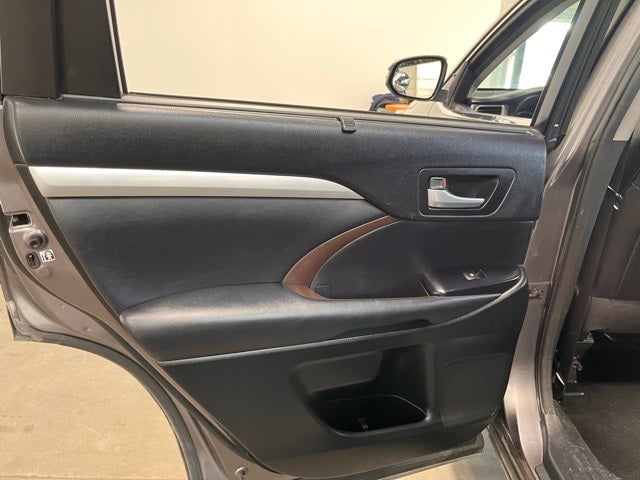 2015 Toyota Highlander XLE V6