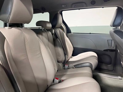 2014 Toyota Sienna LE