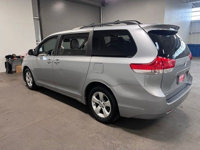 2014 Toyota Sienna LE