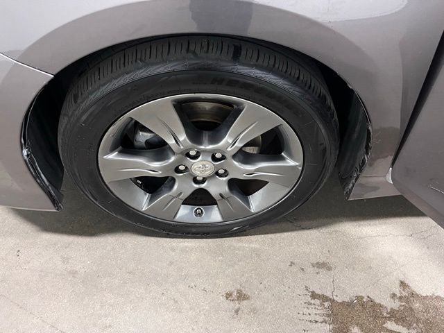 2015 Toyota Sienna SE 8 Passenger