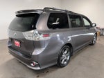 2015 Toyota Sienna SE 8 Passenger
