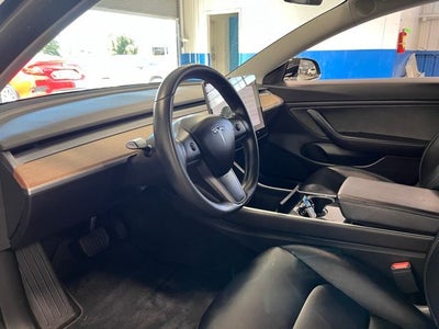 2019 Tesla Model 3 Standard Range Plus