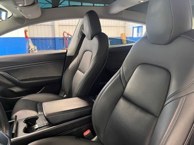2019 Tesla Model 3 Standard Range Plus