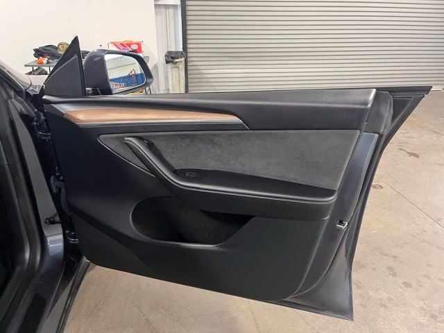 2023 Tesla Model Y Standard Range