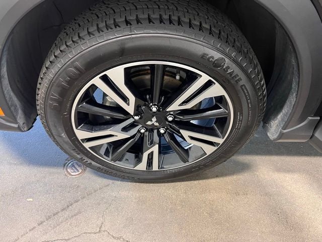 2024 Mitsubishi Eclipse Cross SE