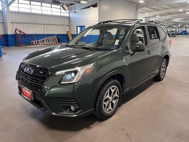 2022 Subaru Forester Premium