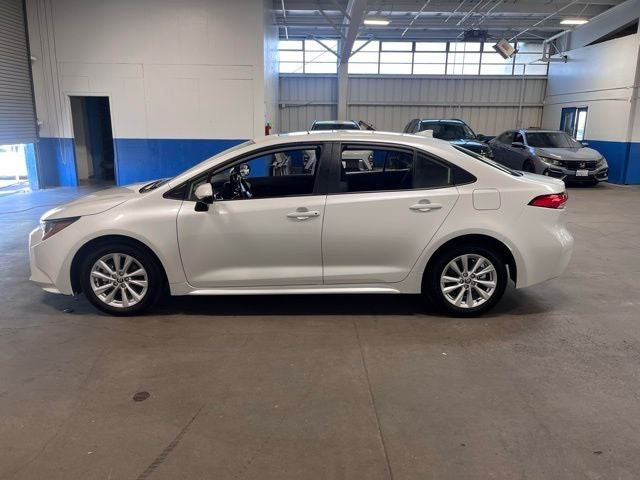 2024 Toyota Corolla LE/PREMIUM