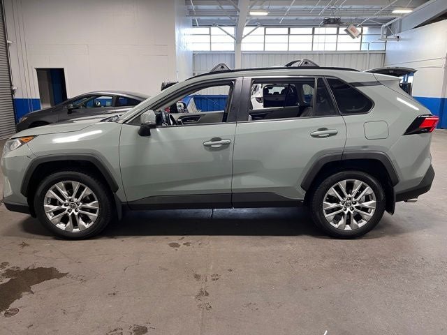 2019 Toyota RAV4 XLE Premium