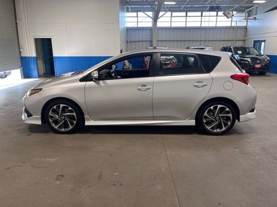 2016 Scion iM Base