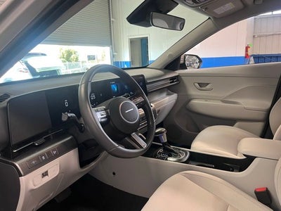 2024 Hyundai KONA SEL
