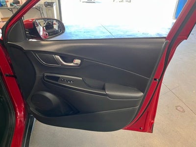 2022 Hyundai KONA Limited